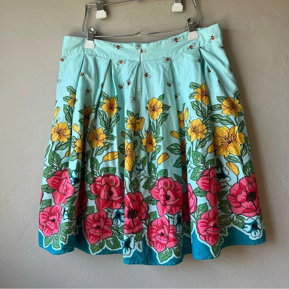 Floral bee full a line pleated flowers skirt pockets teacher summer ms frizz xl - Picture 5 of 5
